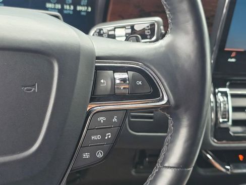 Used 2022 Lincoln Navigator Black Label AWD/4WD image 27