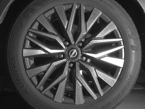 Used 2025 Nissan Altima 2.5 SV image 14