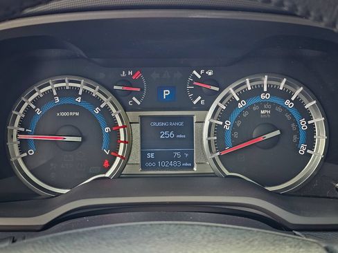 Used 2019 Toyota 4Runner TRD Off-Road Premium AWD/4WD image 16