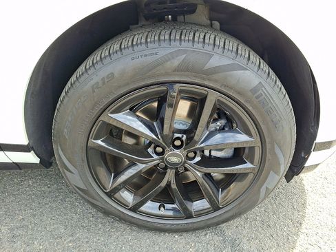 Used 2025 Land Rover Range Rover Evoque Dynamic SE image 30