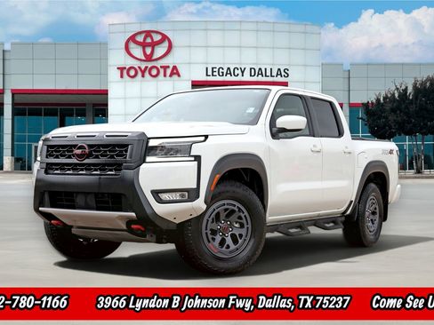 Used 2025 Nissan Frontier PRO-4X AWD/4WD image 1