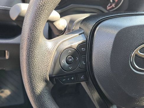 Used 2025 Toyota RAV4 LE image 16