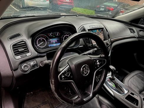 Used 2015 Buick Regal FWD image 16