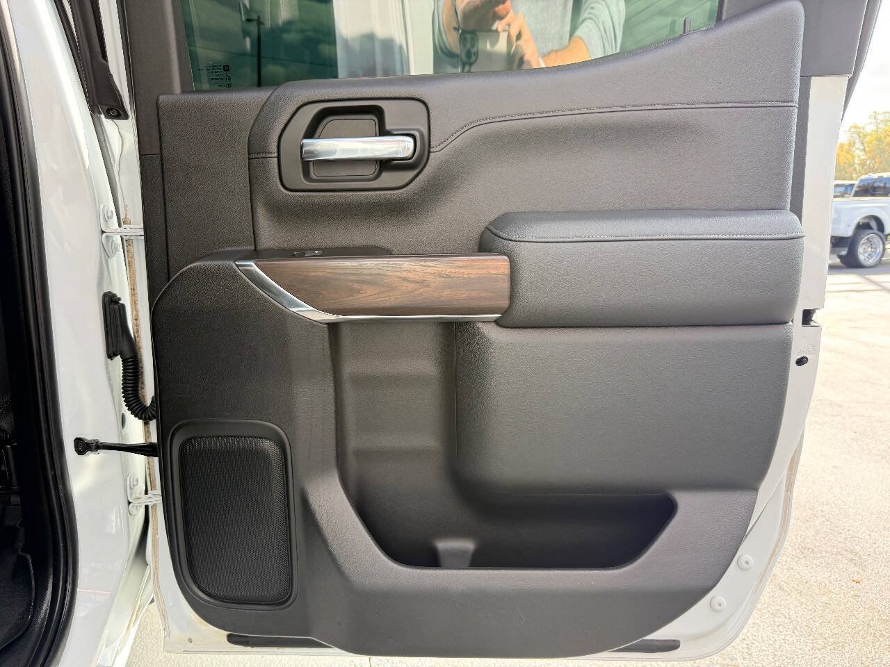 Used 2019 GMC Sierra 1500 SLT AWD/4WD image 33