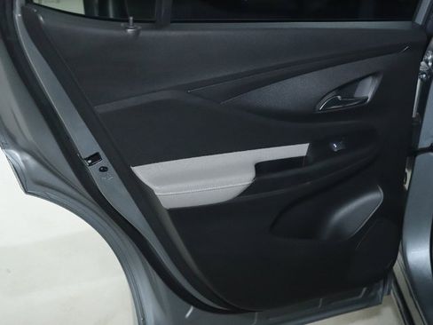 Used 2025 Buick Envista Avenir image 13