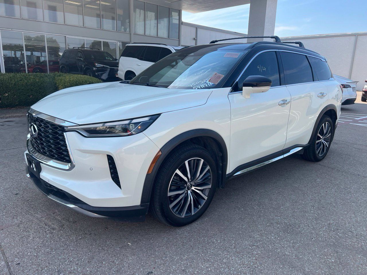 Used 2022 INFINITI QX60 Autograph w/ Cargo Package FWD image 1