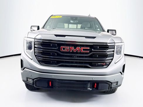 Used 2024 GMC Sierra 1500 AT4 w/ Technology Package image 2