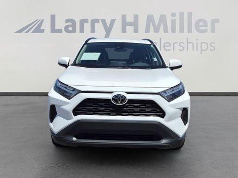 Certified 2024 Toyota RAV4 XLE FWD image 8