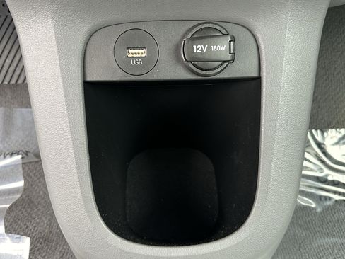 Used 2024 Hyundai Ioniq 5 Limited image 33