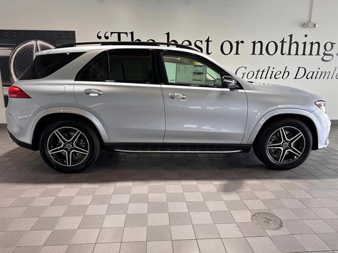 Used 2026 Mercedes-Benz GLE 350 4MATIC image 3