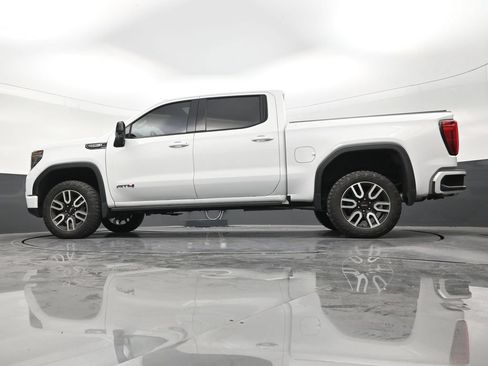 Used 2023 GMC Sierra 1500 AT4 w/ AT4 Premium Package AWD/4WD image 21