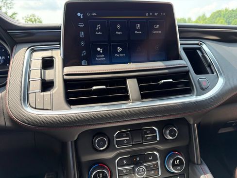 Used 2023 Chevrolet Tahoe RST w/ RST Performance Edition AWD/4WD image 13