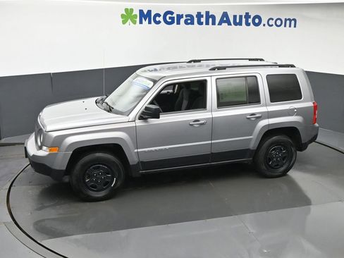 Used 2016 Jeep Patriot Sport w/ Power Value Group image 17