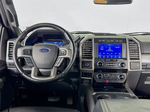Used 2020 Ford F350 Platinum image 16