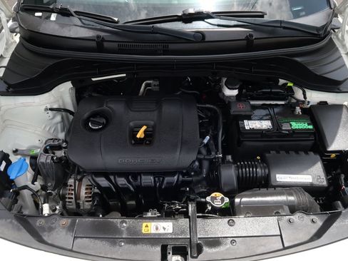 Used 2023 Kia Soul LX w/ Option Group 015 FWD image 12