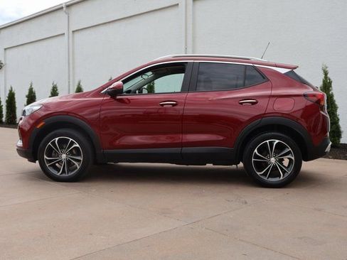 Certified 2023 Buick Encore GX Select AWD/4WD image 4