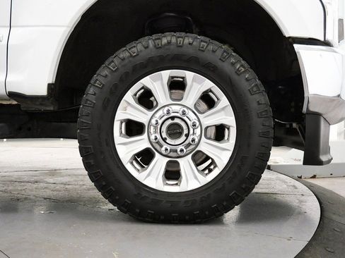 Used 2020 Ford F250 XLT image 37