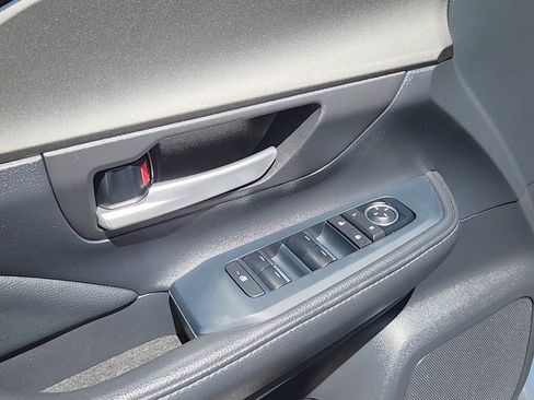 Certified 2025 Toyota Grand Highlander AWD image 7