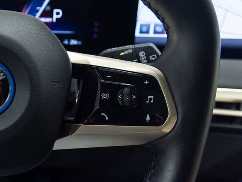 Certified 2023 BMW iX xDrive50 w/ Premium Package AWD/4WD image 16