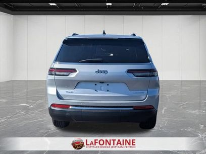 Used 2023 Jeep Grand Cherokee L Laredo w/ Luxury Tech Group I