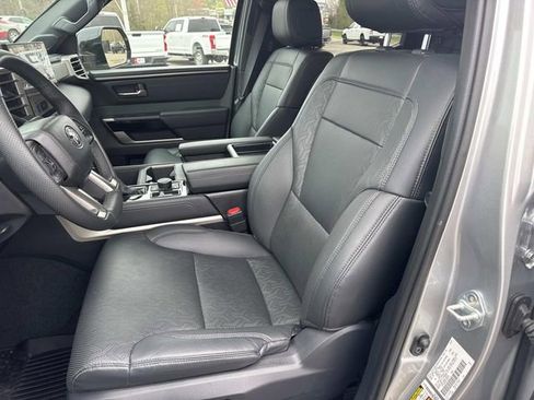 Used 2025 Toyota Tundra Limited w/ TRD Off-Road Package image 27