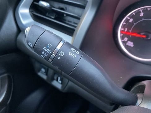 Used 2018 GMC Acadia SLT w/ LPO, Floor Liner Package image 21