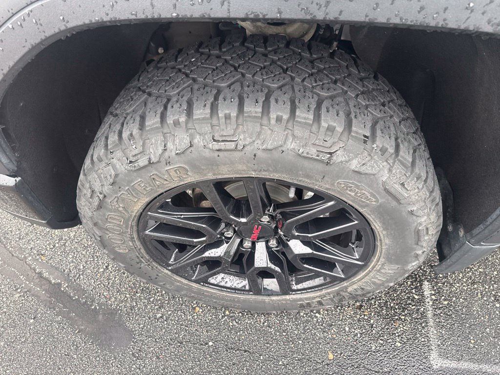 Used 2024 GMC Sierra 1500 Elevation AWD/4WD image 14