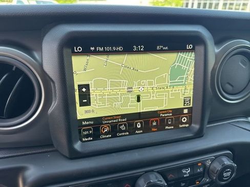 Used 2023 Jeep Wrangler Sport AWD/4WD image 5