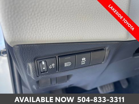 Certified 2026 Toyota Corolla Cross L FWD image 27
