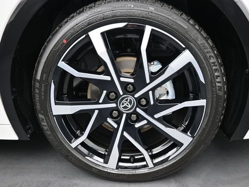 New 2026 Toyota Prius XSE image 10