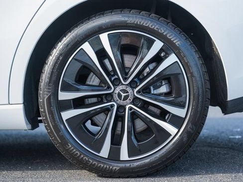 Certified 2025 Mercedes-Benz CLA 250 4MATIC image 18