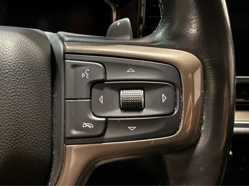 Used 2022 Chevrolet Silverado 1500 High Country w/ High Country Premium Package AWD/4WD image 20