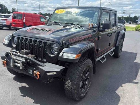 Used 2021 Jeep Gladiator Mojave AWD/4WD image 3