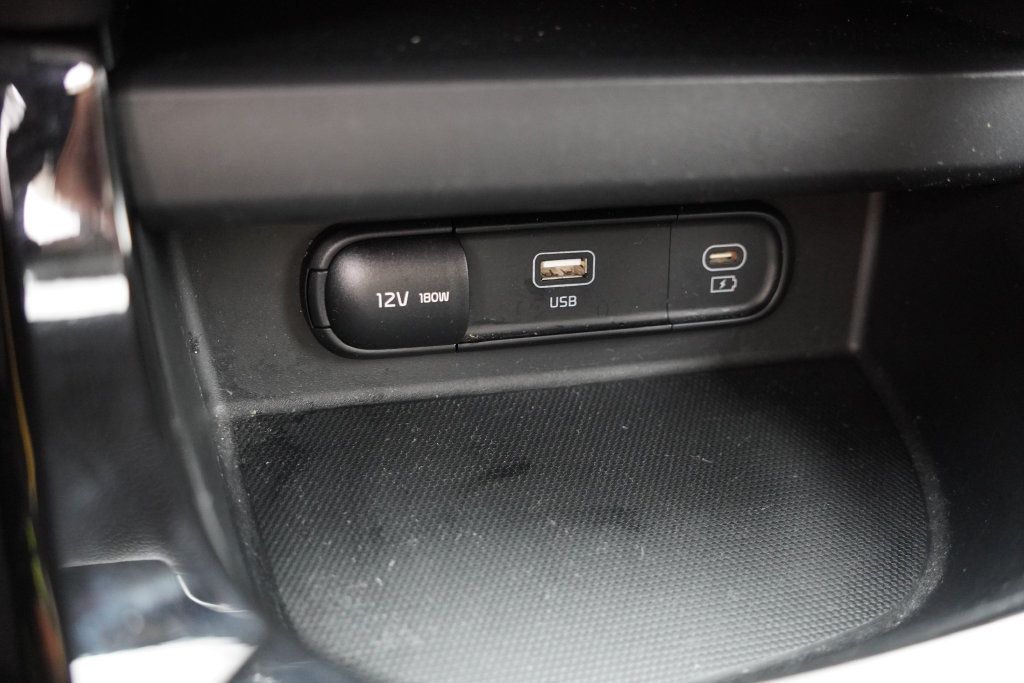 Certified 2024 Kia Seltos S FWD image 26