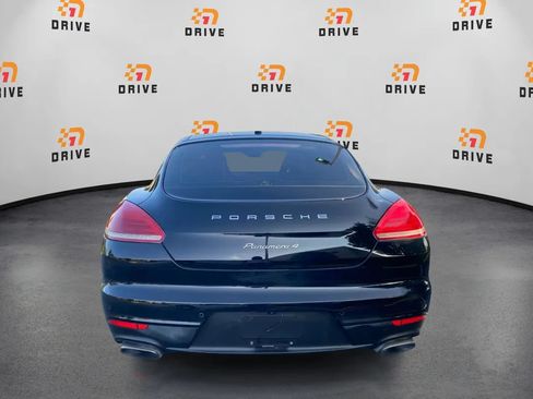 Used 2014 Porsche Panamera 4 AWD/4WD image 6