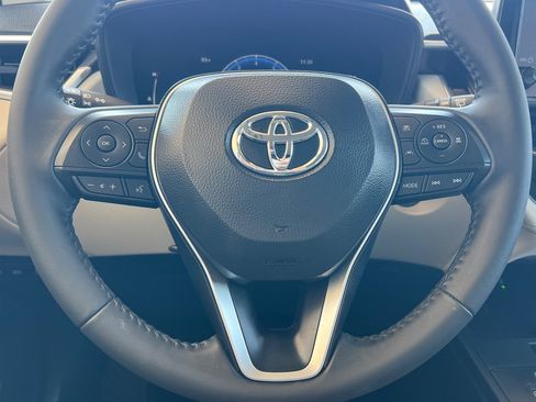 Certified 2026 Toyota Corolla Cross LE FWD image 22