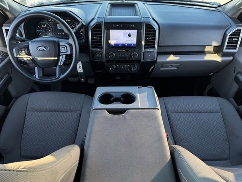 Used 2020 Ford F150 XLT image 10