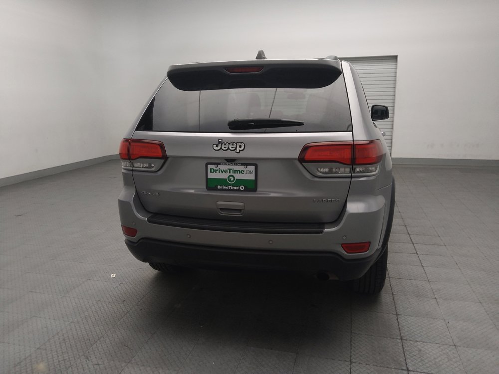 Used 2020 Jeep Grand Cherokee Laredo AWD/4WD image 7