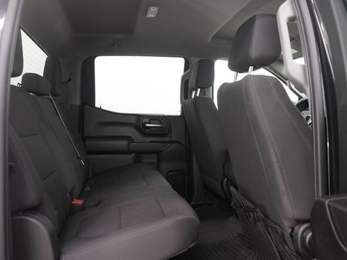 Used 2021 Chevrolet Silverado 1500 Custom w/ Safety Confidence Package image 12