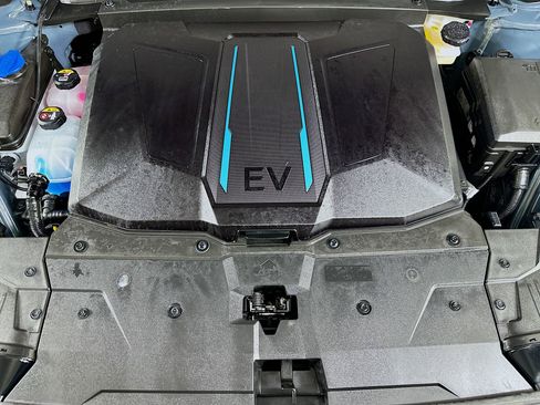 Used 2023 Hyundai Ioniq 5 SE AWD/4WD image 31