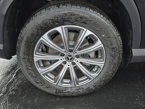 New 2026 Mercedes-Benz GLC 300 4MATIC image 7