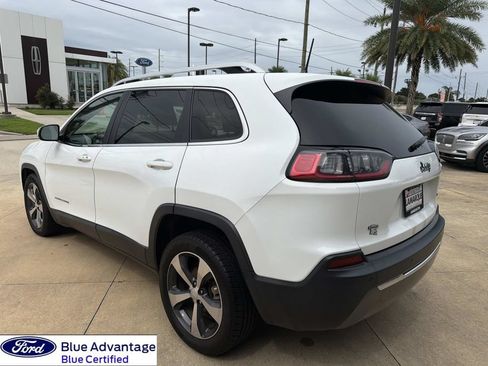 Used 2019 Jeep Cherokee Limited FWD image 8