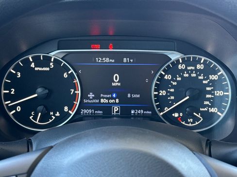 Used 2025 Nissan Altima 2.5 SV FWD image 23