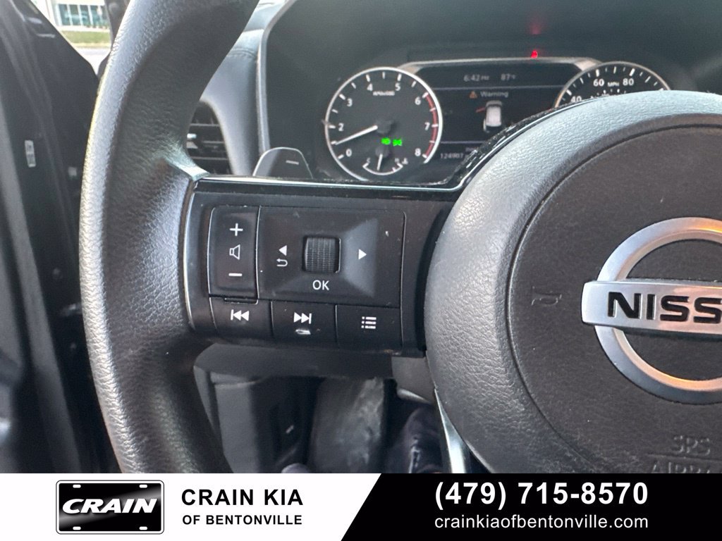 Used 2021 Nissan Rogue SV FWD image 16
