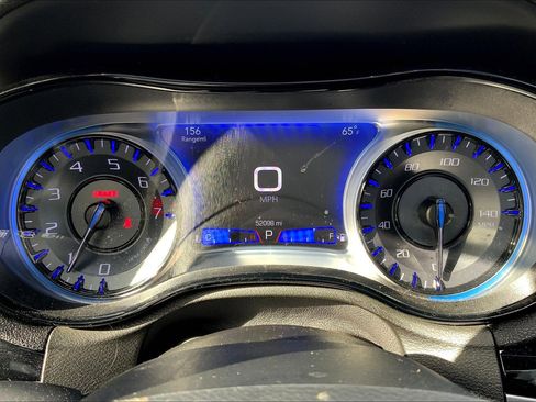 Used 2022 Chrysler 300 S image 22