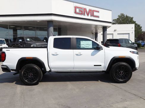 New 2026 GMC Canyon Elevation w/ Convenience Package AWD/4WD image 7