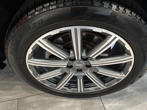 Used 2018 Audi Q7 3.0T Premium Plus AWD/4WD image 9