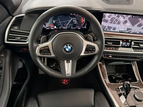 Used 2022 BMW X5 xDrive40i w/ M Sport Package image 14