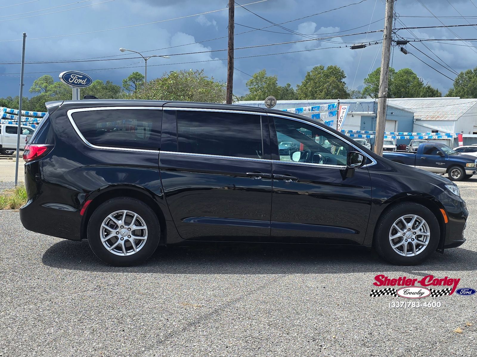 Used 2026 Chrysler Pacifica Select FWD image 7