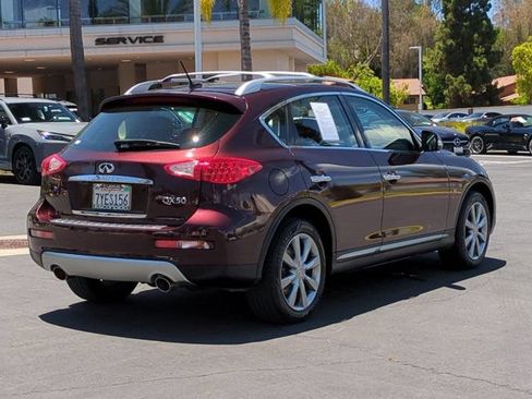 Used 2017 INFINITI QX50 2WD w/ Premium Plus Package image 5